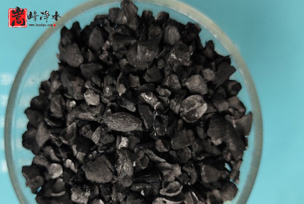 ��������ˮ���ߵ�ֵ��ˮ̎�����ԁ�(l��i)ˮ�������U��̎��������̿�V�ϣ��S�ң���(y��u)�c(di��n)�D